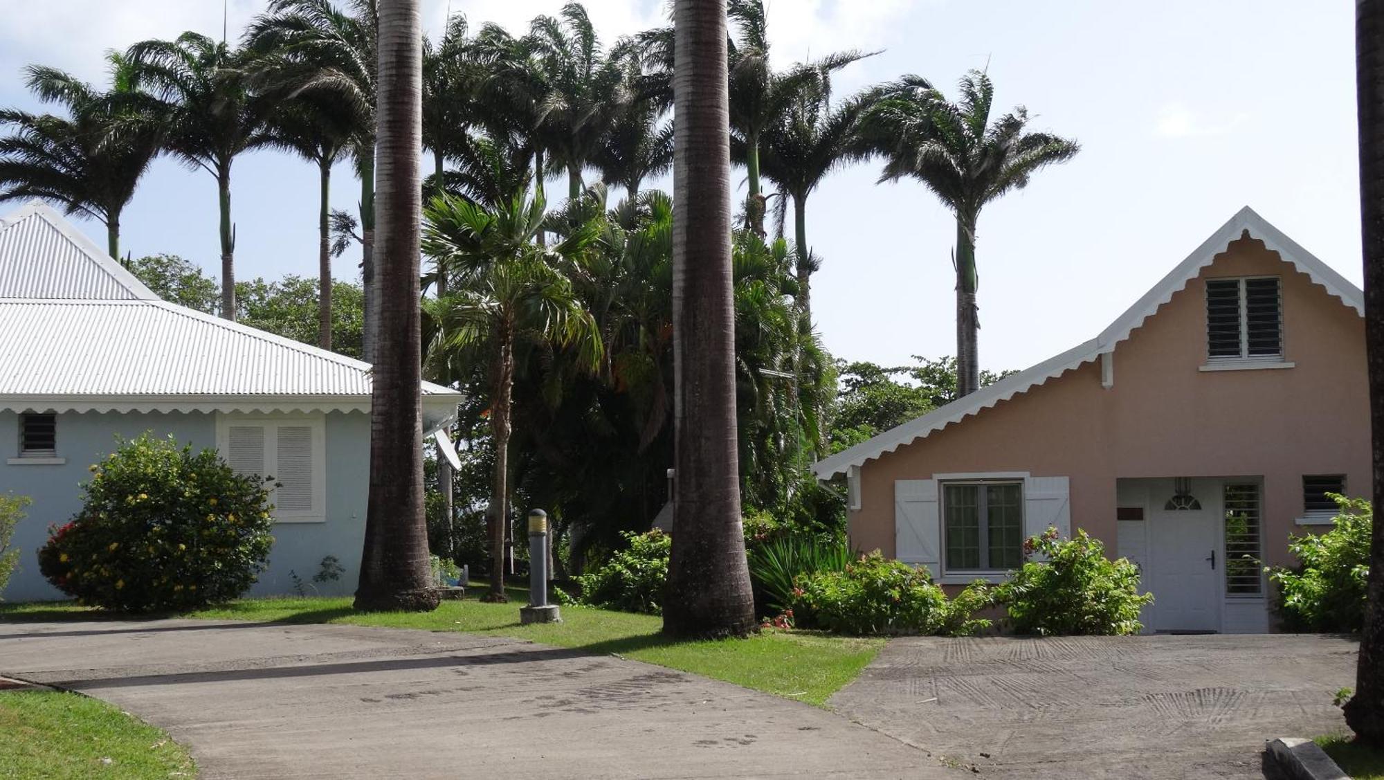 Holidays Guadeloupe Plessis-Nogent 外观 照片